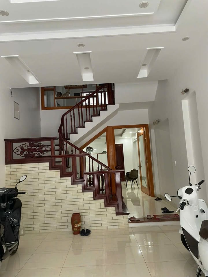 Nhà 3 tầng khu đô thị An Phú Hải Dương 67m² giá 5 tỷ - Thiết kế hiện đại, đầy đủ tiện nghi!