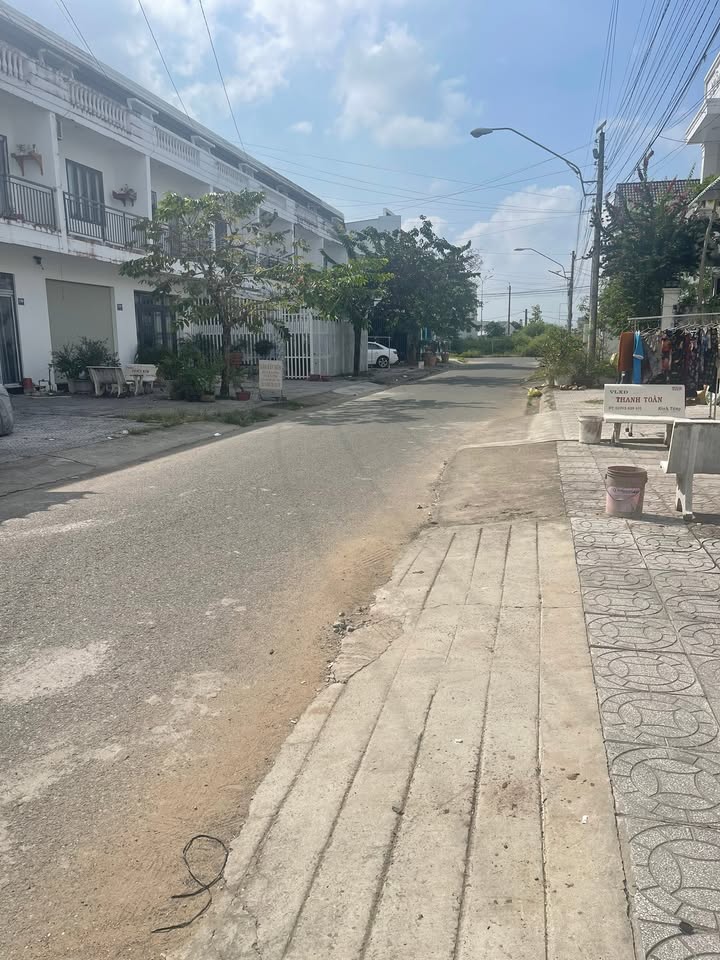 Đất nền KDC Minh Linh, đường 17A, Vĩnh Long 100m² giá 1.25 tỷ - Sổ hồng chính chủ!