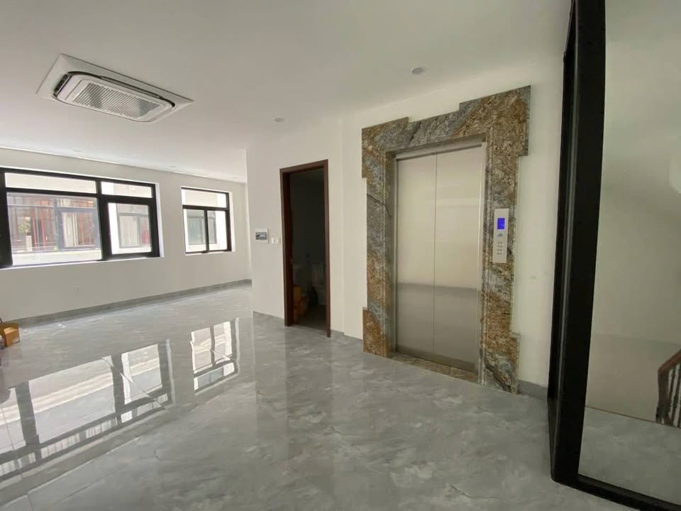 Shophouse cho thuê tại Vinhomes Gardenia Hà Nội 115m² - Đẹp xuất sắc, sẵn sàng kinh doanh!