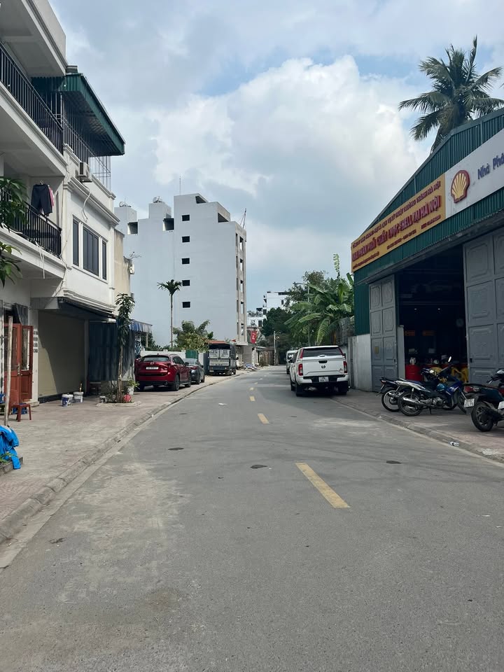 Nhà cho thuê tại Thạch Bàn, 30m² giá chỉ 12 triệu - Nhà mới đẹp, vào ở ngay!