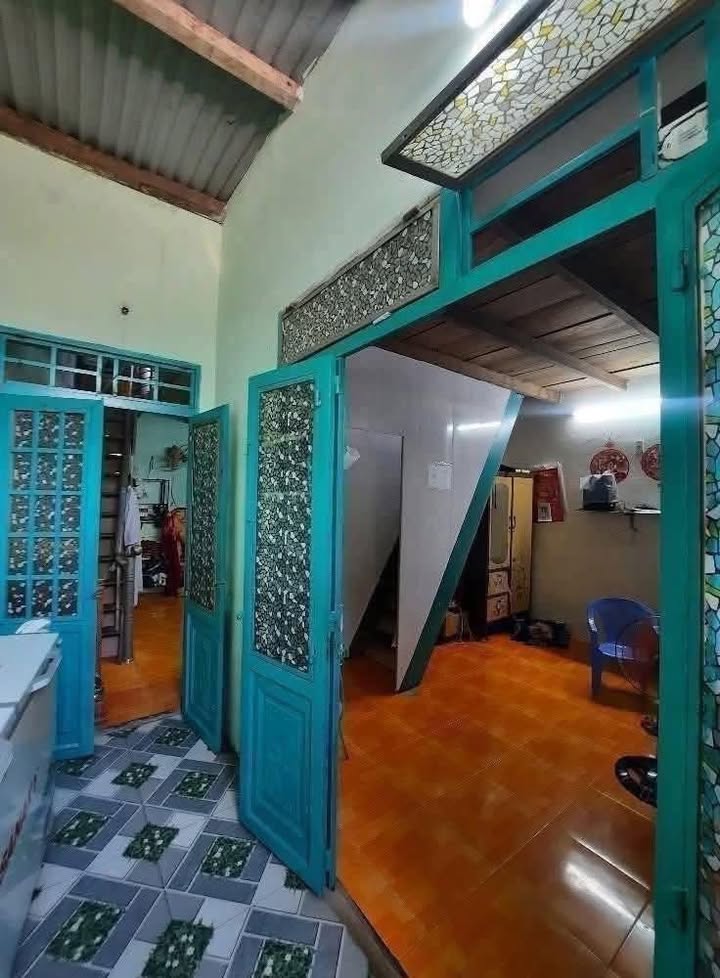 Nhà gác lững Nguyễn Phan Vinh, Sơn Trà, Đà Nẵng 70m² giá 2 tỷ - Đầu tư sinh lời ngay!