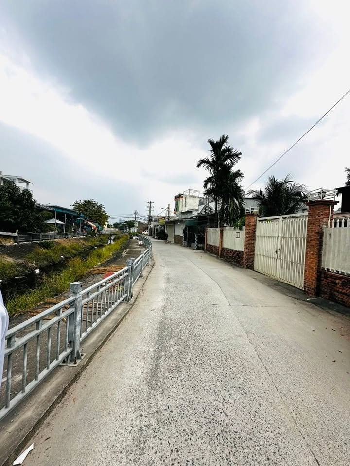 Đất thổ cư An Phú Đông 99m² giá 5.6 tỷ - Hẻm nhựa ô tô tránh