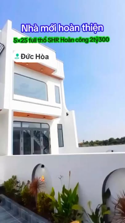 Nhà mới 125m² tại Đức Hòa, Long An giá 2.3 tỷ - Thiết kế hiện đại, sẵn sàng vào ở!