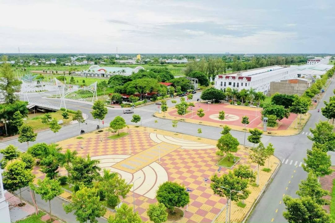 Nhà phố Khu Đô Thị 5A Sóc Trăng 110m² giá 3 tỷ - Thiết kế hiện đại, thương lượng hấp dẫn!