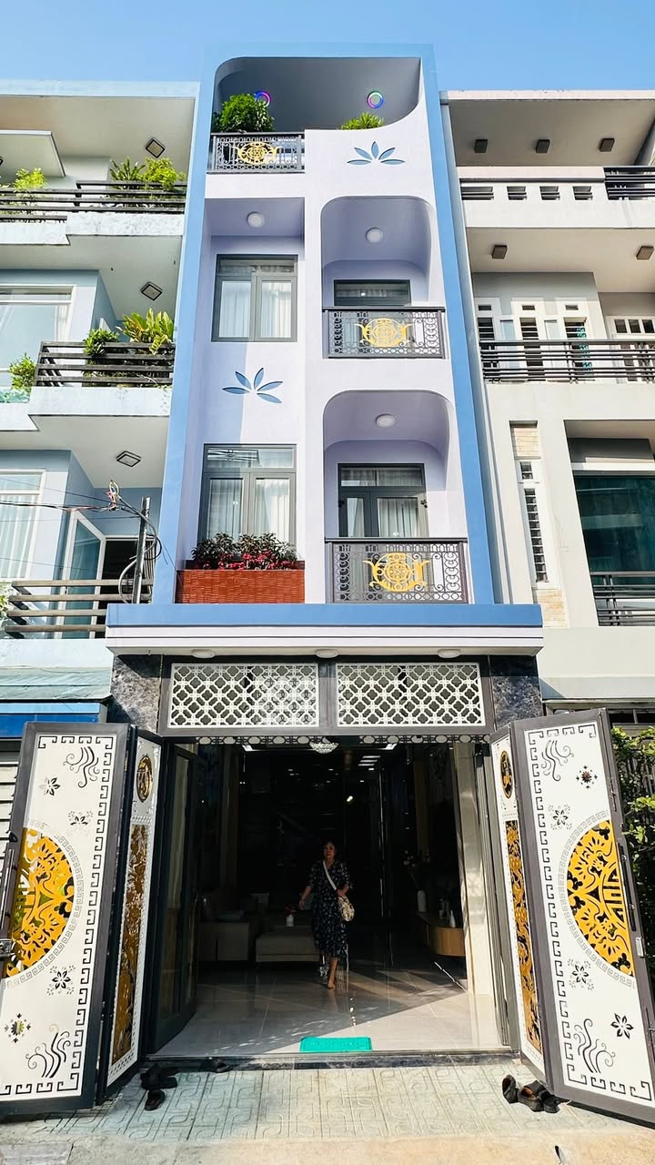 Nhà phố Gò Vấp 76m² giá 14.7 tỷ - Thiết kế hiện đại, thang máy kính trần!