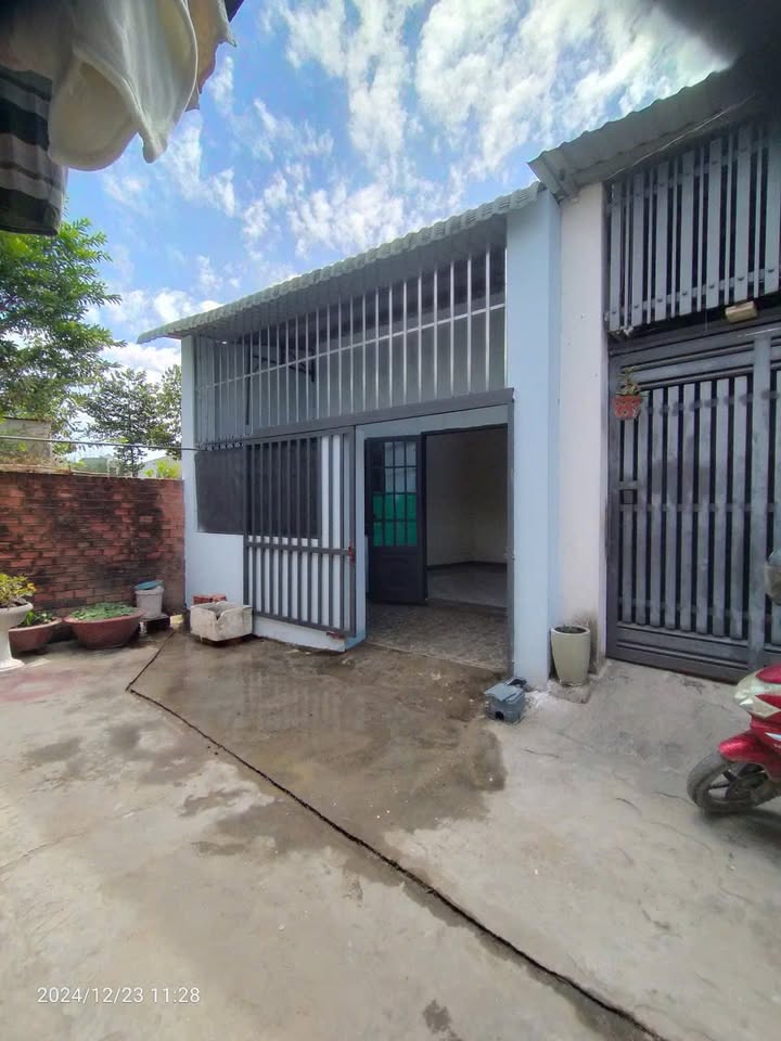 Bán nhà gần ngã 4 Bình Chuẩn, Thuận An 58m² giá 650 triệu - Đầu tư sinh lời ngay!