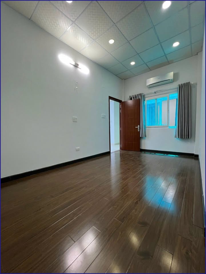 Nhà cho thuê mặt tiền đường Nguyễn Bỉnh Khiêm, quận 1, 120m² giá 46 triệu/tháng - Địa điểm kinh doanh lý tưởng!