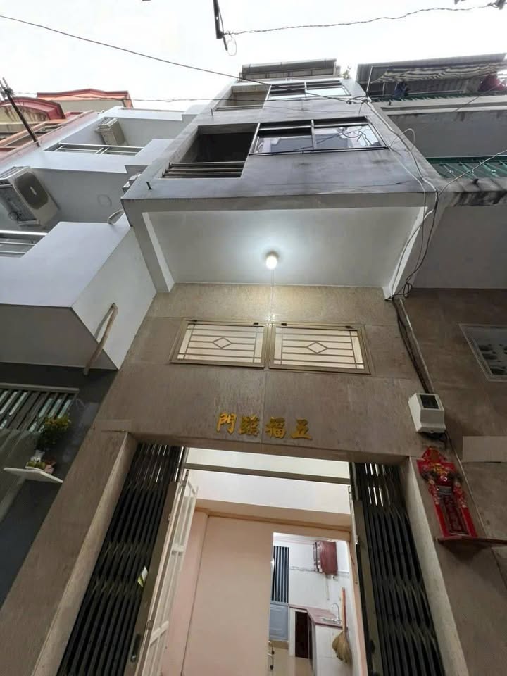 Nhà riêng Vĩnh Viễn, Q10 - 4 tầng, 3 phòng ngủ, cho thuê 15 triệu/tháng!