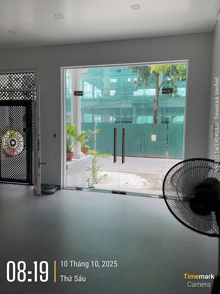 Cho thuê văn phòng tầng 1 khu đô thị Louis City Đại Mỗ 84m² - Giá tốt thương thảo!