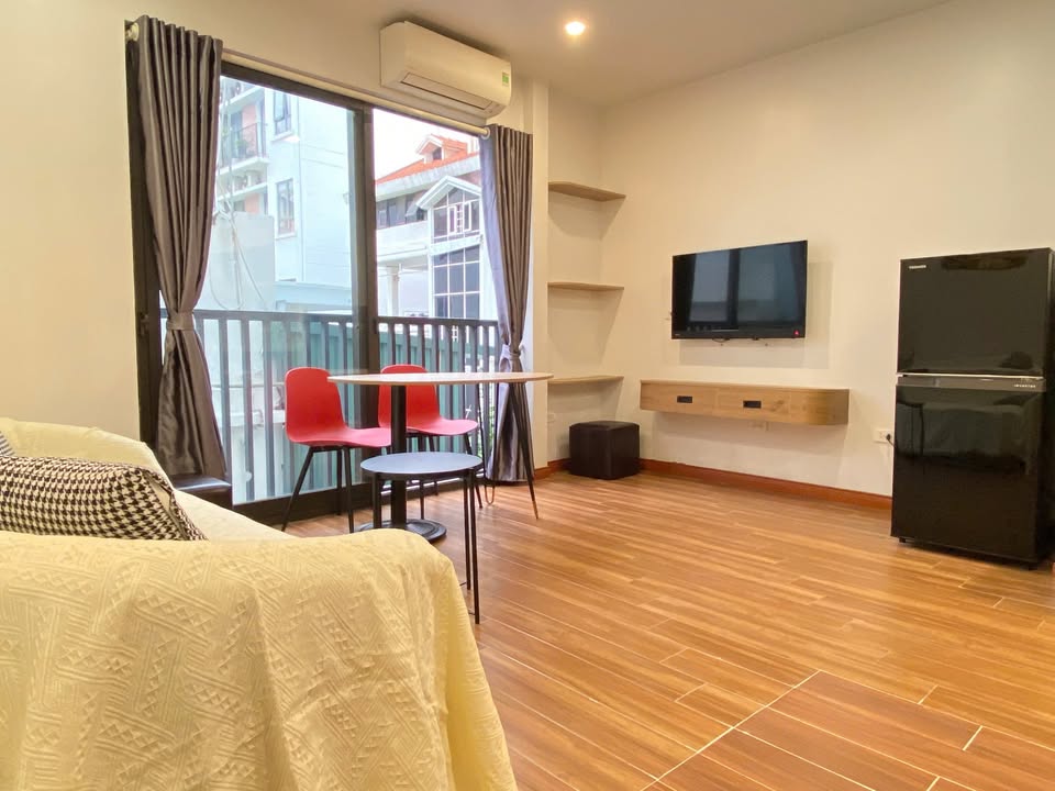 Căn hộ 1 phòng ngủ Đặng Thai Mai 48m² giá 11 triệu - Sẵn sàng vào ở ngay!