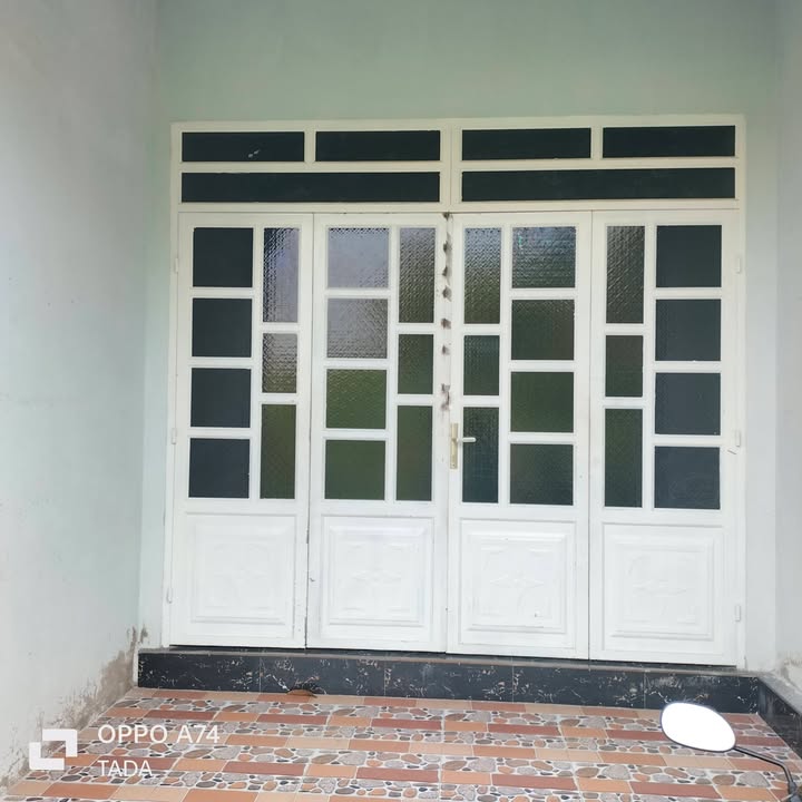 Nhà bán đường Mậu Thân, phường 3, Vĩnh Long 70m² giá 1.2 tỷ - Cách chợ và trường học chỉ 700m!