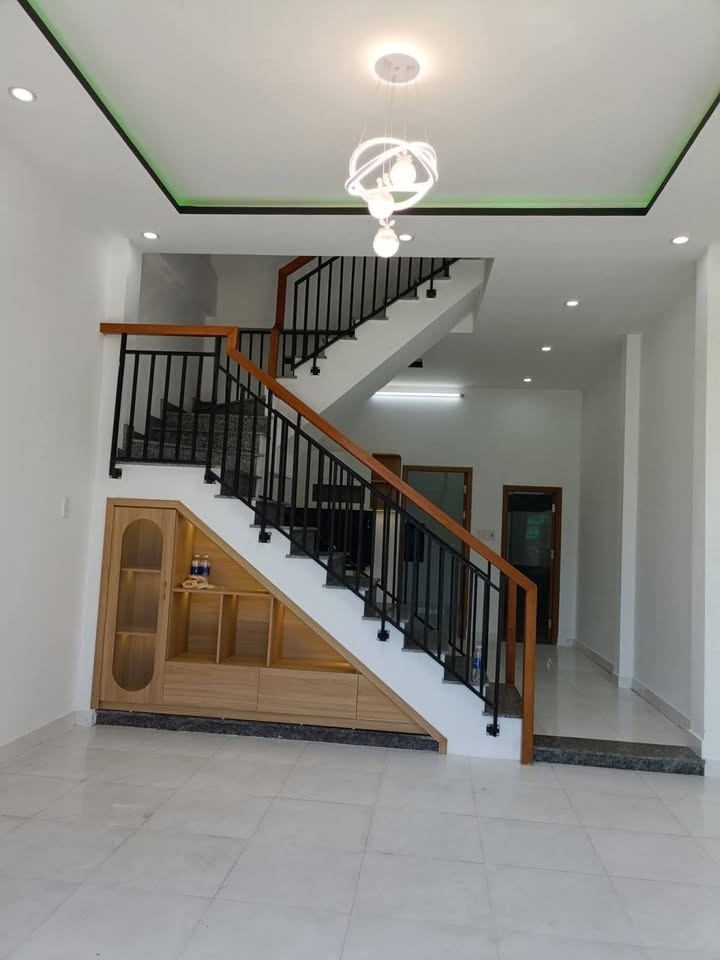 Nhà 2 Tầng 60m² tại Liên Chiểu - Sổ Đỏ Chính Chủ, Chỉ 3.5 Tỷ!