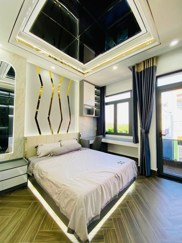 Nhà hẻm ô tô Lê Văn Sỹ Phú Nhuận 60m² giá tốt - Sổ đỏ chính chủ!