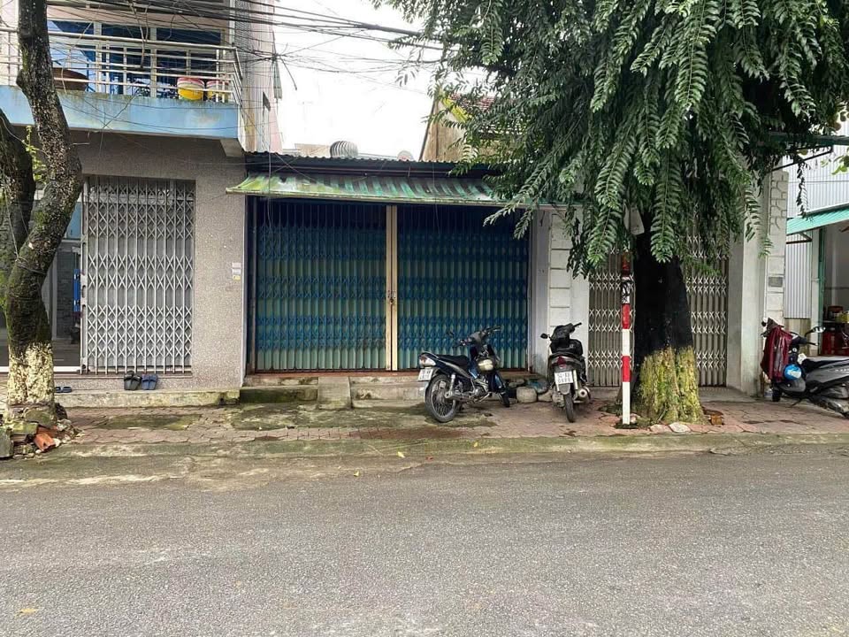 Nhà mặt tiền Nguyễn Bá Loan, Quảng Ngãi 80m² giá 4.3 tỷ - Đầu tư sinh lời ngay!