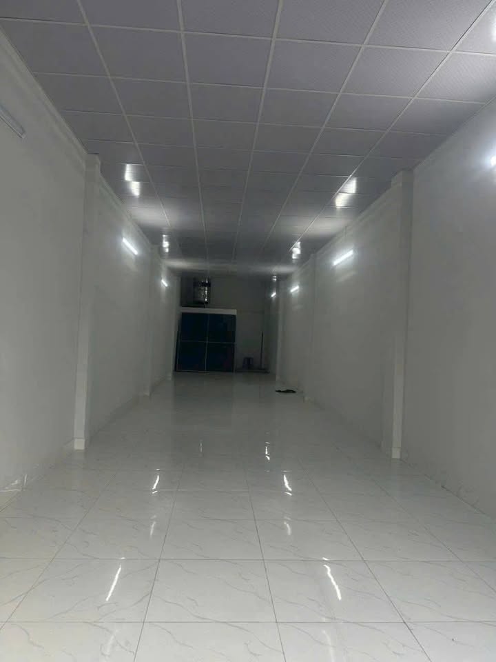 Nhà mặt tiền Trần Thi Bảy, Q12, 80m² giá chỉ 8.5 triệu/tháng - Không thể bỏ lỡ!