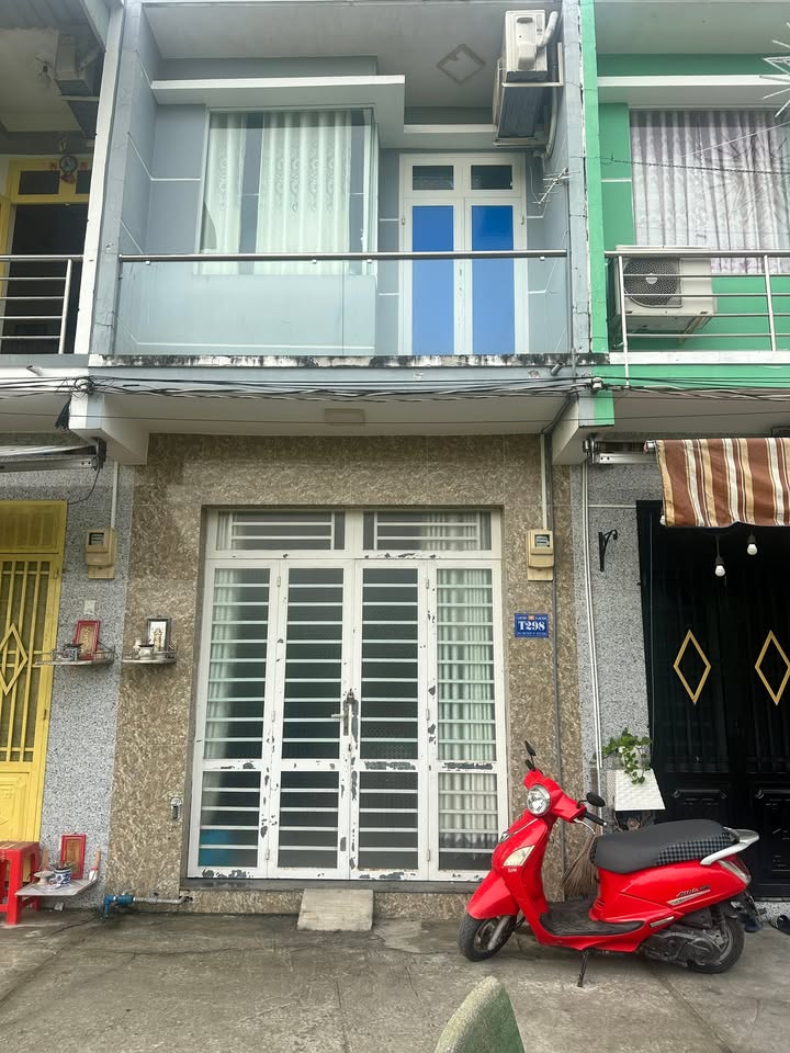 Nhà riêng tại Long Trạch, Cần Đước 40m² giá 670 triệu - Sẵn sàng vào ở!