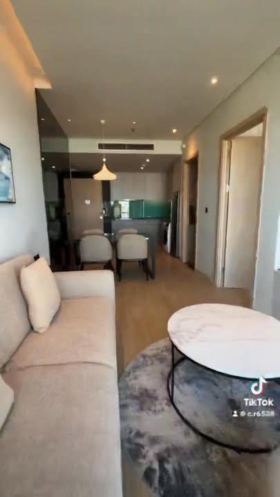 Căn hộ Citadines Marina Hạ Long 67m² giá 2.3 tỷ - Full nội thất, sẵn sàng vào ở!