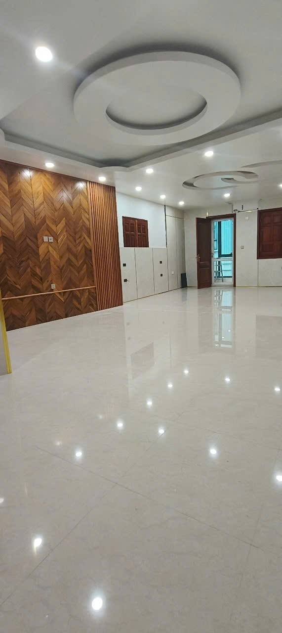 FrontHouse cho thuê tại Thái Hà 120m² giá 46 tỷ - Đầu tư sinh lời ngay!