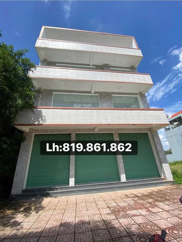 Nhà Kinh Doanh Cho Thuê - Phú Riềng Đỏ, Đồng Xoài 340m² - Vị trí đắc địa, giá chỉ 40 triệu/tháng!
