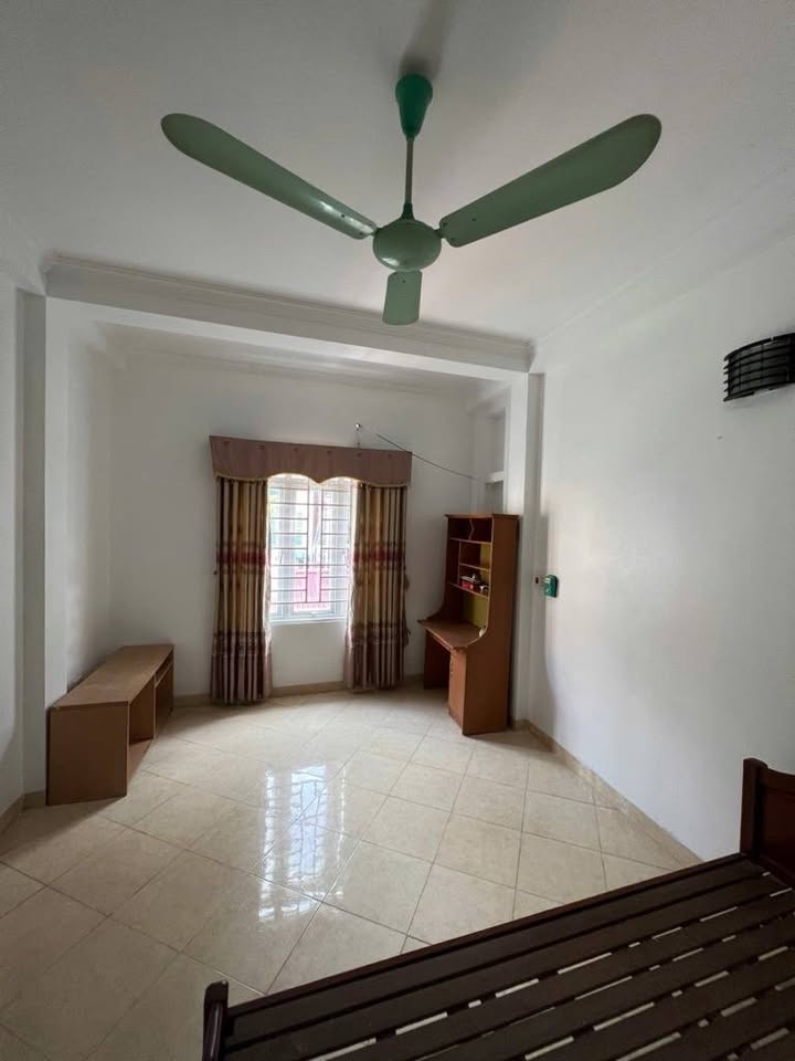 Nhà dân xây Trung tâm Tây Hồ 31m² giá 6 tỷ - Vị trí siêu đắc địa!