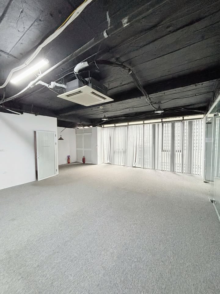 Văn phòng cho thuê tại Nguyễn Xiển, Thanh Xuân - Diện tích đa dạng chỉ từ 8 triệu/tháng!