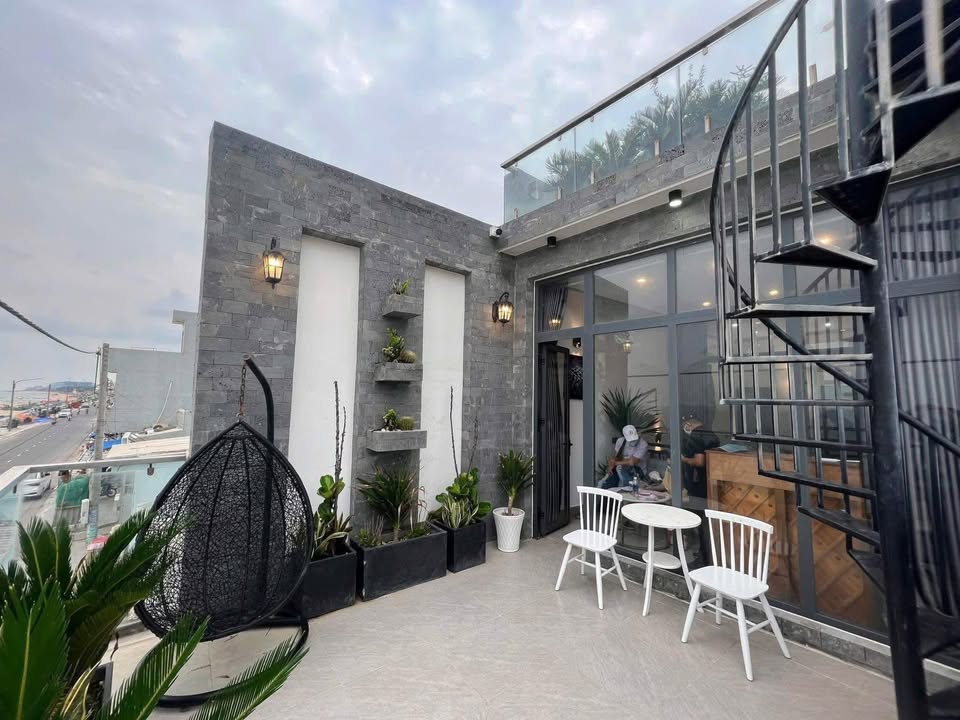 Nhà mặt tiền biển Phước Hải 52m² giá 6,2 tỷ - Sẵn sàng cho đầu tư!