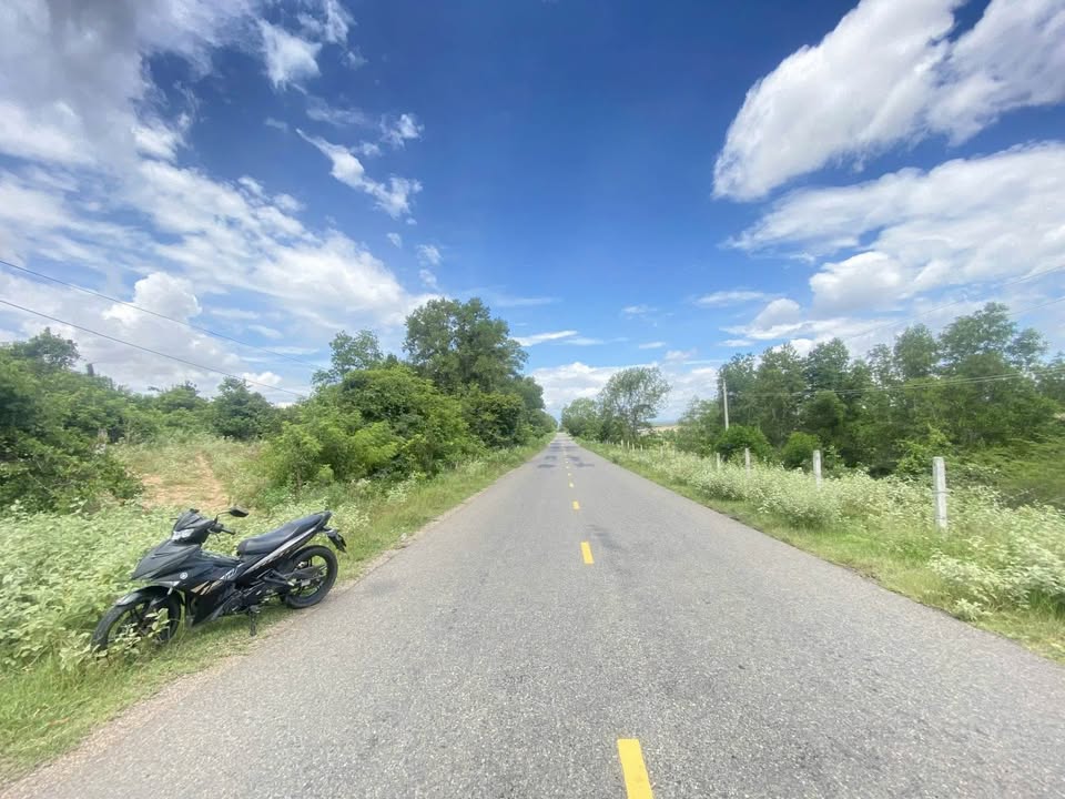 Đất cây trồng mặt tiền 715, xã Hòa Thắng, Lâm Đồng - Diện tích 3575m² chỉ 9.585 tỷ!