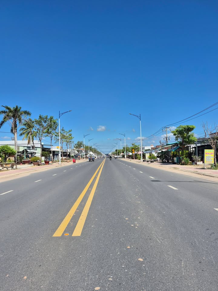 Đất mặt tiền Nguyễn Chí Thanh, Tây Ninh 286m² giá 339 triệu - Đầu tư sinh lời ngay!