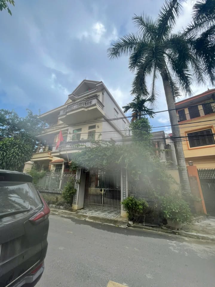 Nhà mặt đường Nguyễn Du, Ninh Bình 100m² - Chính chủ bán gấp!