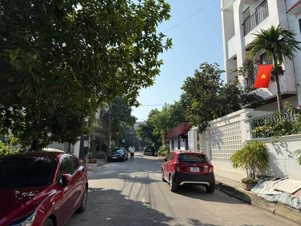 Bán đất mặt tiền đường Hàm Nghi, Phường Gia Cẩm, Diện tích 102.2m² - Vị trí đắc địa cho đầu tư!