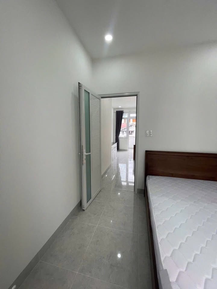 Căn hộ cho thuê 1 phòng ngủ đường Đào Duy Từ, Đà Lạt - Chỉ 3,7 triệu/tháng!