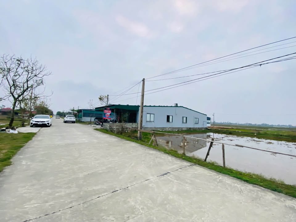 Đất thổ cư thôn Trần Phú, Đồng Tiến, 240m² giá 3 tỷ - Đầu tư sinh lời ngay!