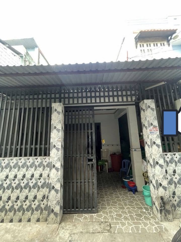 Nhà bán Hóc Môn 80m² giá 3.7 tỷ - Sát chợ Võ Thị Hồi, không quy hoạch!
