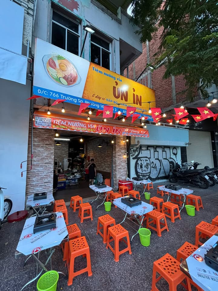 Cho thuê mặt bằng quán ăn tại đường Trường Sa, Quận 3 - Giá thuê chỉ 12 triệu/tháng!