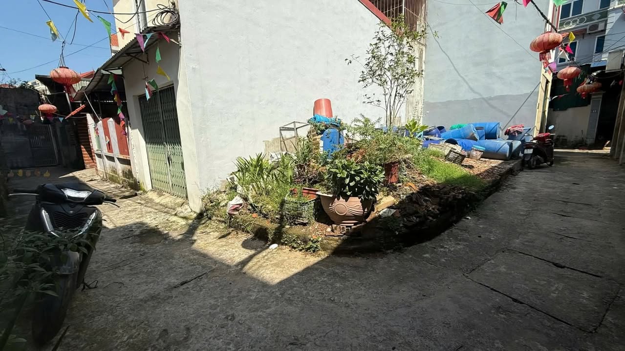 Đất lô góc Yên Nghĩa, Hà Đông 36m² giá 4 tỷ - Sổ đỏ chính chủ, sang tên ngay!