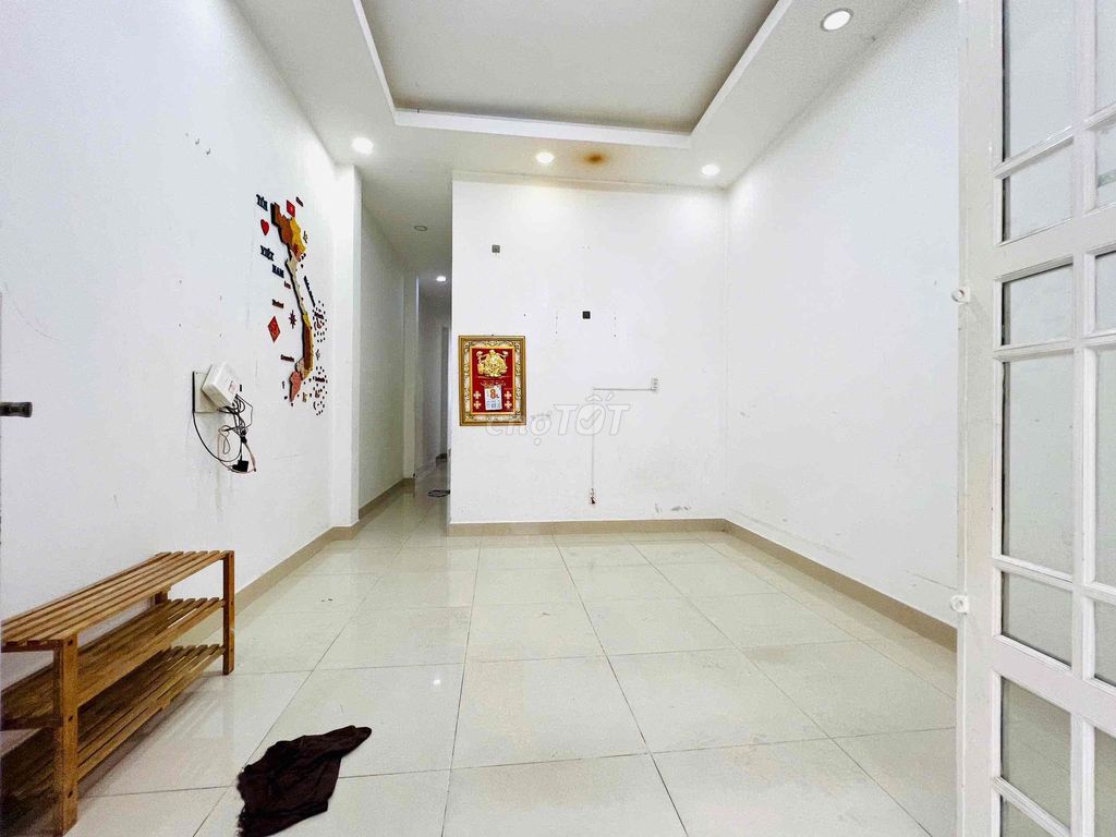 Nhà cho thuê mặt tiền Phạm Thế Hiển, P.4, Q.8 - Diện tích 80m², giá 8 triệu