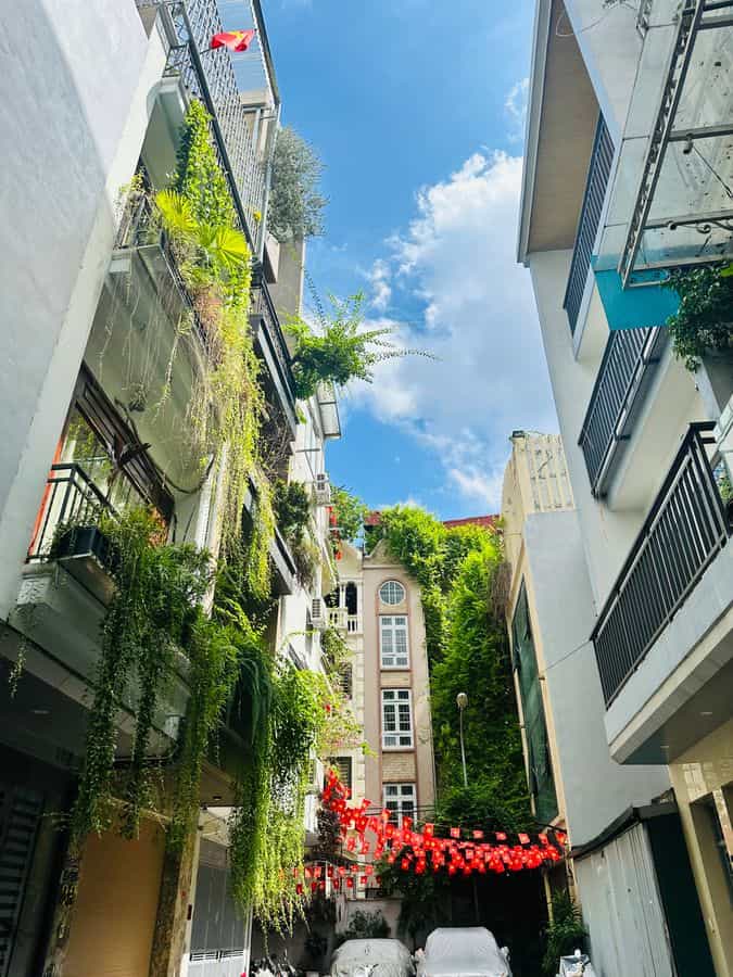 Bán Nhà Phân Lô VIP Lê Văn Lương - Cầu Giấy, 100m², Ô tô Đỗ Ngày Đêm, 35 Tỷ