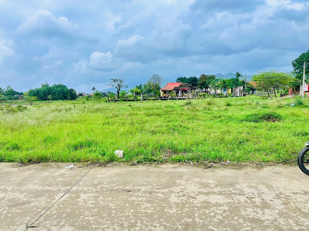 Lô góc 2 mặt tiền Đại Hiệp 150m² giá 1.06 tỷ - Cơ hội đầu tư hiếm có!