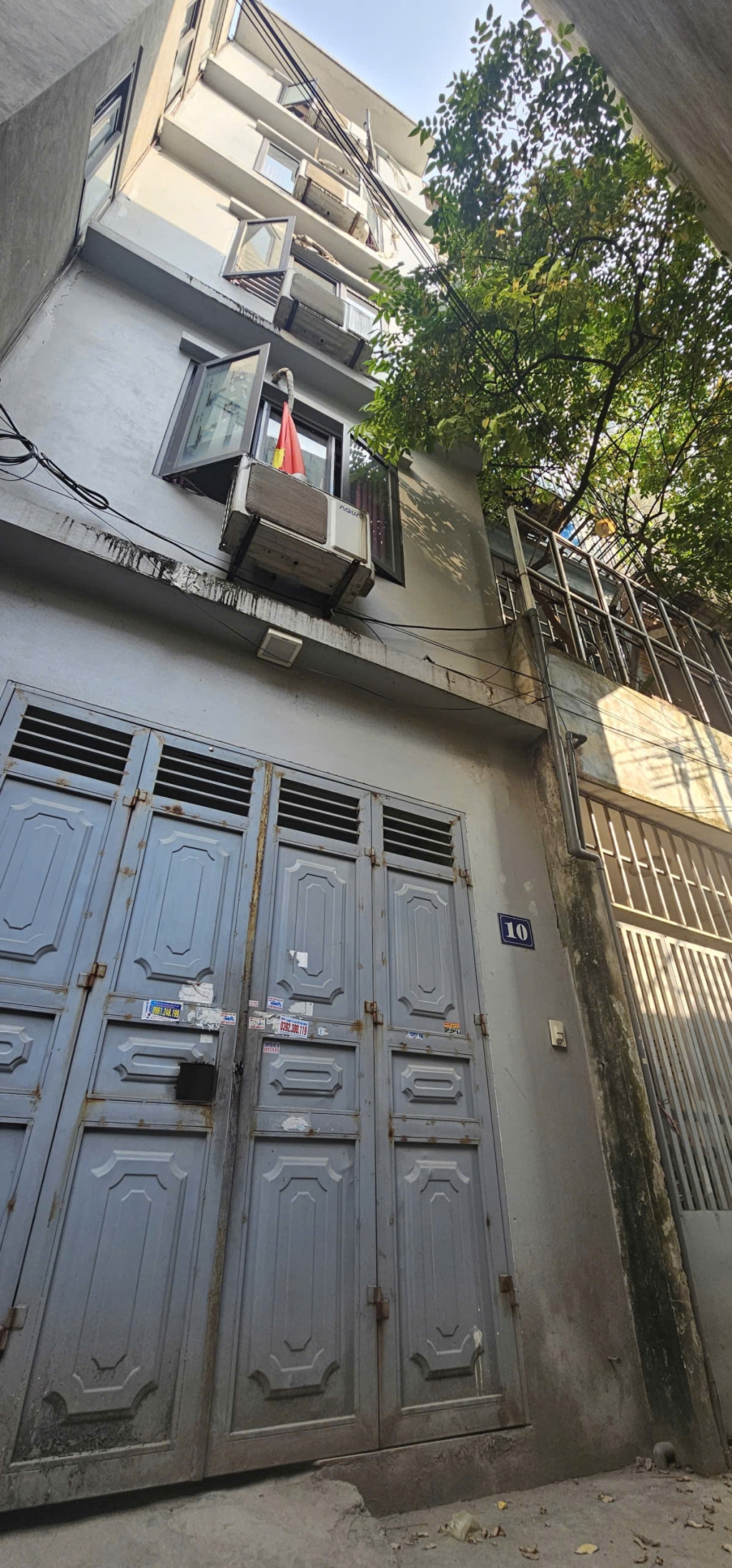 Nhà chính chủ 55m² tại Cầu Diễn - 10.9 tỷ, 9 phòng cho thuê, giao thông thuận lợi