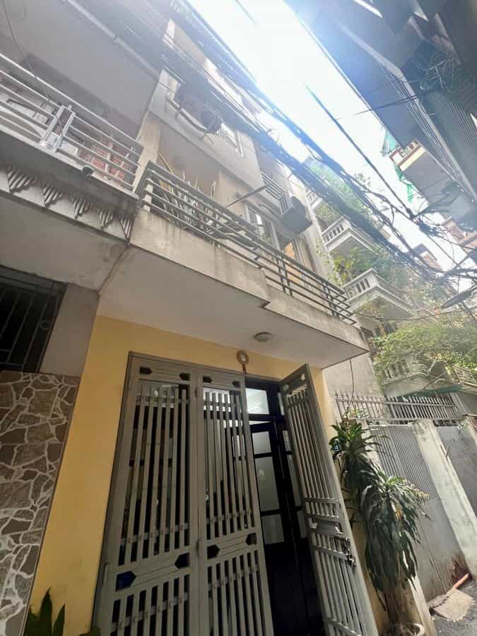 Bán nhà Nguyễn Đình Hoàn, Cầu Giấy, 45m² x 5 tầng, 6PN, 2 mặt thoáng, Giá 13.99 Tỷ