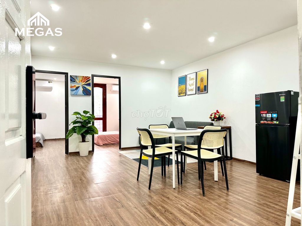 Căn hộ 2 phòng ngủ Âu Cơ Tây Hồ 75m² giá 8.5 triệu - Full nội thất tiện nghi