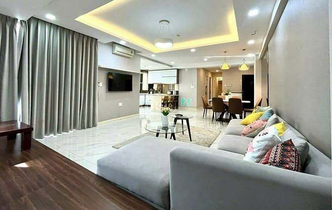 Căn hộ Green Valley Phú Mỹ Hưng 120m² giá 10.3 tỷ - View sân golf lầu cao!