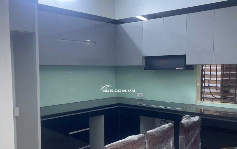 Nhà 3 tầng 61m² mặt tiền 4.3m đường Hồ Ngọc Lân - Giá 5.9 tỷ, ở ngay!