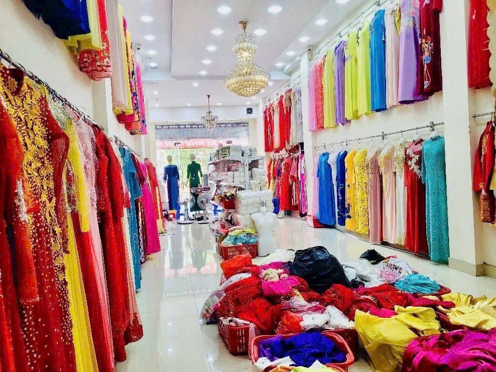 Nhà mặt tiền kinh doanh Đường Cư xá Phú Lâm, Quận 6, 72m² chỉ 9 tỷ - Thiết kế 3 lầu hiện đại!