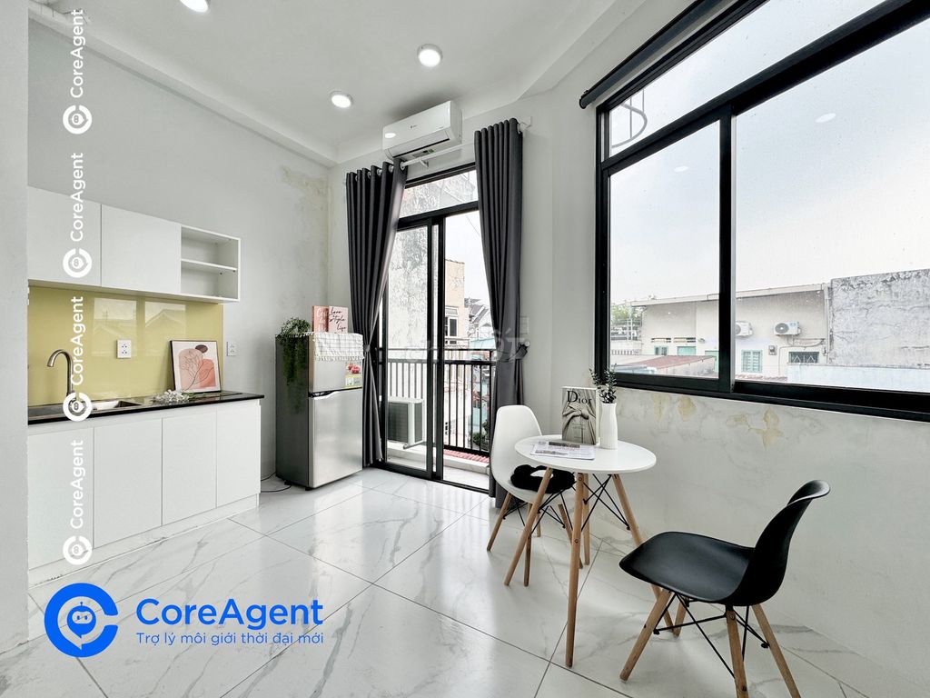 Studio ban công 20m² - Đường Đỗ Xuân Hợp - 4.2 triệu - Sẵn sàng ở ngay!