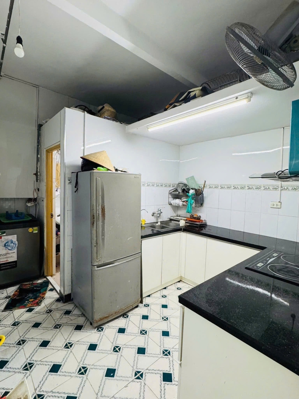 Căn hộ tập thể Đống Đa 45m² giá 10 triệu - Thiết kế thoáng mát, an ninh tốt!