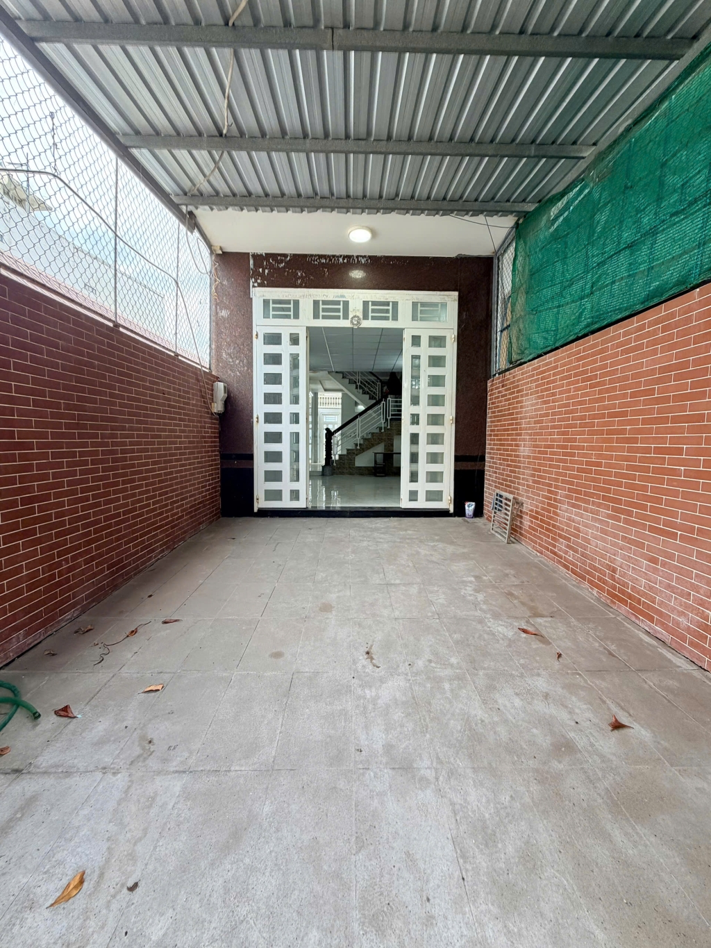 Nhà nguyên căn An Khánh, 312m² giá 10 triệu - Tiện nghi, an ninh cao!