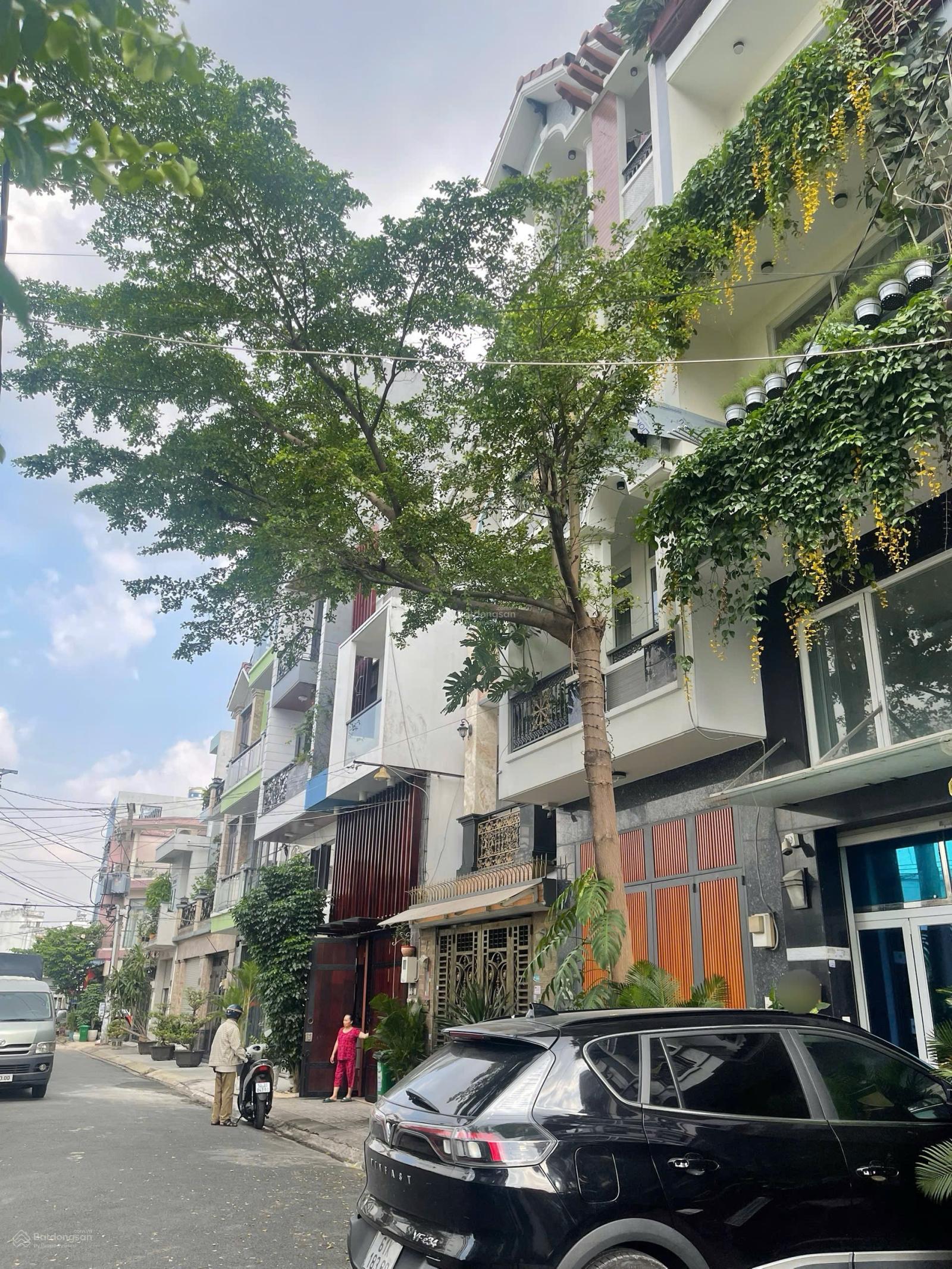 Nhà đẹp 5 tầng khu VIP Cống Lở, 80m² giá chỉ 9.5 tỷ - Sẵn sàng vào ở!