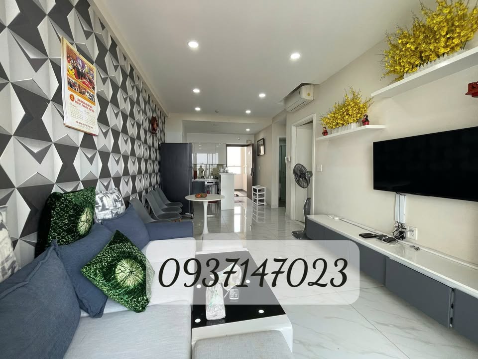 Căn hộ The Botanica Tân Bình 72m² giá 5.8 tỷ - Căn góc view thoáng mát, nội thất đầy đủ!