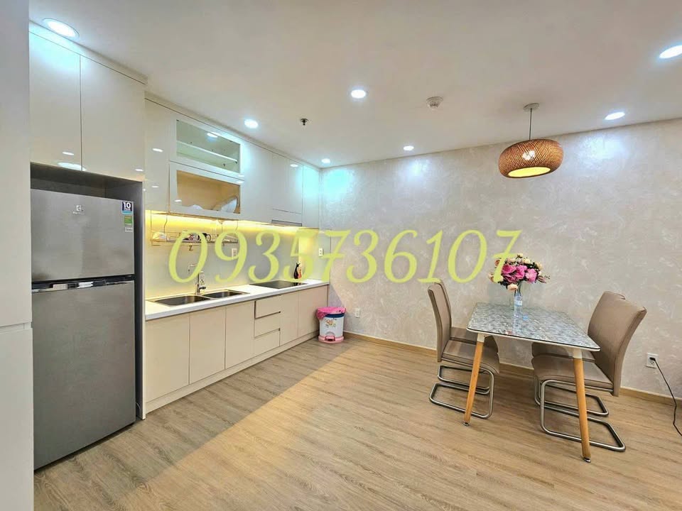 Căn hộ Garden Gate Phú Nhuận 73m² giá 18 triệu - Sẵn sàng vào ở ngay!